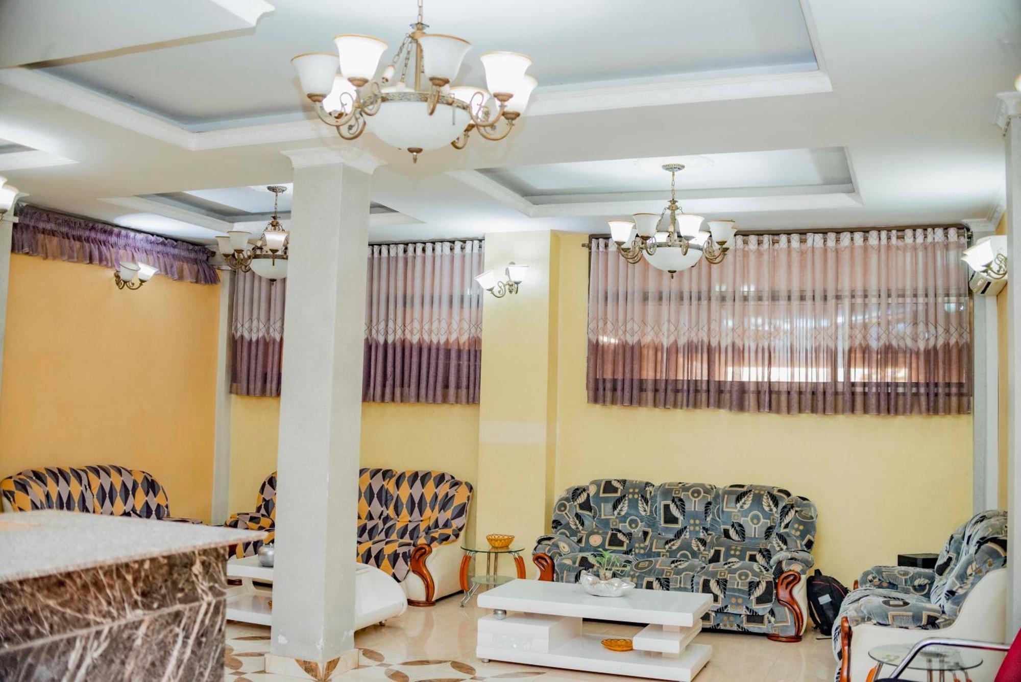 Tigers'S Apartment Hotel Bujumbura Exterior photo
